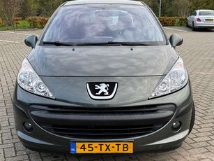 Peugeot 207207 1.6-16V XT