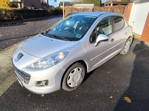 Peugeot 207207 95 VTi Premium