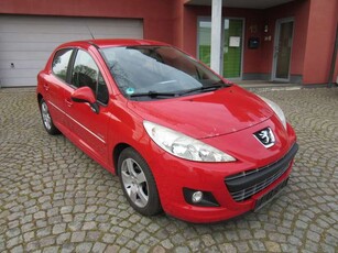 Peugeot 207Forever (optischeMängel/Lack)