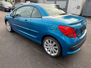 Peugeot 207Sport. Vollleder. TÜV bis 04.2026