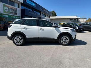 Peugeot 30083008 1.5 bluehdi