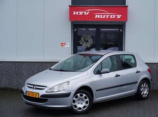 Peugeot 3071.4 XR 4-deurs *apk 05-2025*