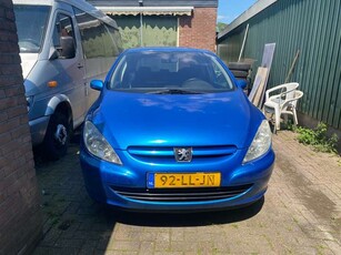 Peugeot 3072.0-16V XSI