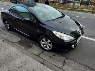 Peugeot 307CC 2.0i 16v Dynamique