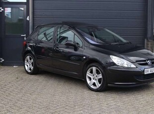 Peugeot 307Peugeot 307 2.0 136 PK