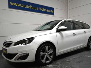 Peugeot 308Allure Kamera Totwinkel Pano Navi Austauschmotor