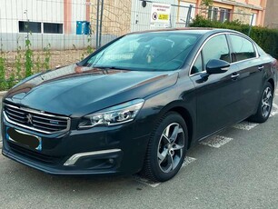 Peugeot 5082.0+BlueHDi+180ch+S