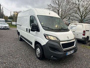 Peugeot BoxerFOURGON L2H2 HDI 130 CV PRO TVA RECUPERABLE ATTELA