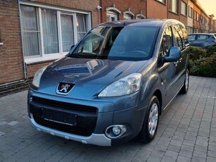 Peugeot PartnerTepee 1.6 e-HDi Active STT