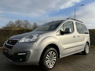 Peugeot PartnerTEPEE 1.6BENZINE*AIRCO/CC/GPS/LED/CAMERA