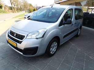 Peugeot PartnerTepee Active ACA PDC NAVI BT