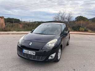 Renault Grand ScenicGrand Scénic 1.4 Tce Family Edition