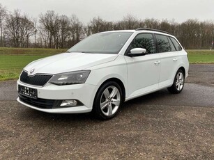 Skoda FabiaCombi Style 1.4 TDI Klimaaut Kessy PDC SHZ