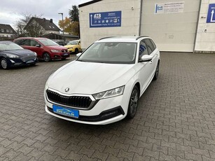 Skoda OctaviaAmbition 2,0 TDI Aut Navi LED Temp St-Heiz PDC AHK