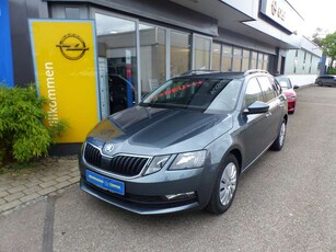 Skoda OctaviaAmbition Rückfahrkamera, Sitzh., Navi,...