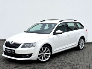 Skoda OctaviaCombi 1.6 TDI/RS OPTIK/BI-XENON/GARANTIE