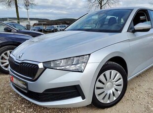 Skoda ScalaActive 1.6 TDI - LED* DAB+* 8xBereift*