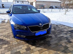 Skoda Superb2.0 TDI Active mit AHK