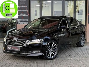 Skoda SuperbBerlina Automático de 5 Puertas