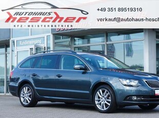 Skoda SuperbCombi 2.0 TDI 4x4 *XENON*STANDHZG*AHK*