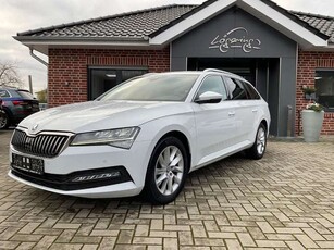 Skoda SuperbCombi 2.0 TDI DSG AMBITION,LED,Navi,ACC