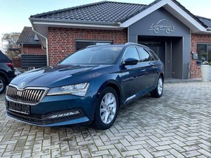 Skoda SuperbCombi 2.0 TDI DSG AMBITION,LED,Navi,ACC