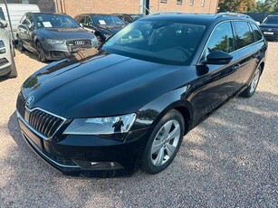 Skoda SuperbCombi Style 2.0 TDI *DSG*ACC*CARPLAY*SHZ*