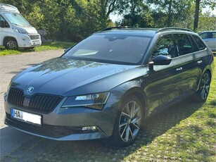 Skoda SuperbSportline 2.0 TDI*DSG*AHK*ACC*Sitzhzg*8-fach