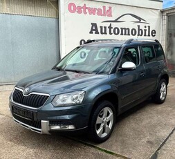 Skoda YetiAmbition Outdoor DSG Navi Xenon Euro6 PDC