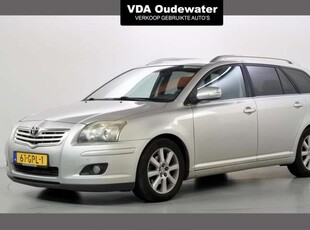 Toyota AvensisWagon 1.8 VVTi Luna Business