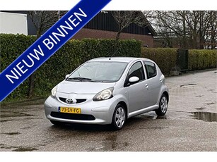 Toyota Aygo1.0-12V +