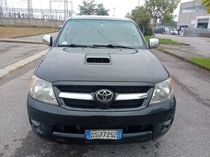 Toyota Hilux3.0 d-4d double cab SR