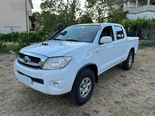 Toyota Hilux4x4 Double Cab 156000 KM TÜV10.2026