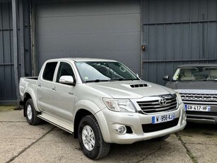 Toyota HiluxDBLE CAB 2.5L 144 D-4D 4x4 LEGENDE