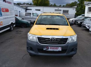 Toyota HiluxDouble Cab Life 4x4