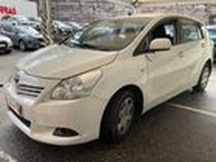 Toyota Verso 2.0 D-4D Active 2011