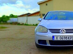 Volkswagen Golf, 2003г., 236000 км, 4699 лв., с. Узунджово