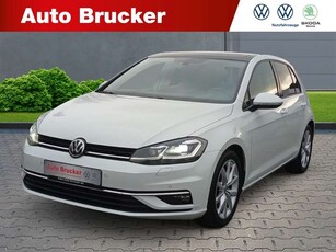 Volkswagen GolfHighline 1.5 TSI+Panoramadach+Alarmanlage+Sportsit