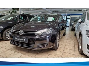 Volkswagen GolfVI Comfortline 1.6 Navi SHZ PDC Berganfahrass.