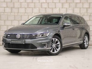 Volkswagen Passat Variant1.4 TSI GTE Connected Series |TREKHAAK|CRUISE|BLUE