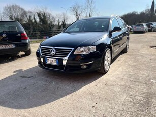 Volkswagen Passat VariantPassat Variant 2.0 tdi Highline 170cv dpf