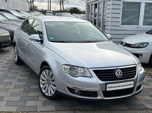 Volkswagen PassatComfortline 2.0 FSI Limousine Klima Navi Xenon