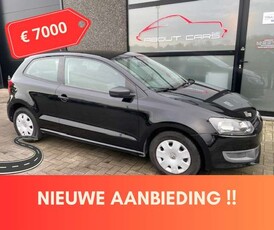 Volkswagen Polo1.2i Trendline ** LAGE KILOMETERS ** 1e EIGENAAR