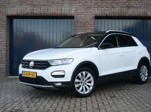 Volkswagen T-Roc1.5 TSI 150pk Style Business | Carplay | Navigatie