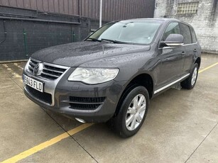 Volkswagen Touareg2.5TDI R5 +Motion Tiptronic