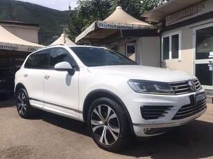 Volkswagen Touareg3.0 TDI 204 CV tiptronic R-Line