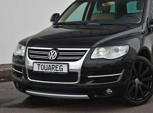 Volkswagen Touareg3.0 V6 TDI R-Line! AHK! 20 Zoll! 2.Hand!*