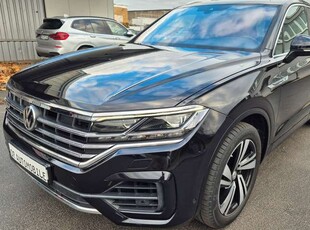 Volkswagen TouaregR-Line 4Motion HuD Pano Virtual Matrix