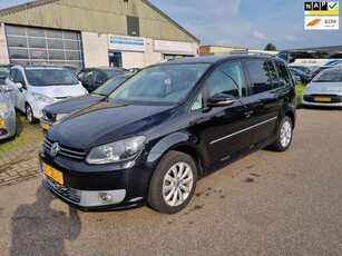 Volkswagen Touran1.2 TSI Highline BlueMotion NAV.+ Airco Bj:2011 NA