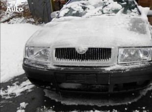 Шкода Октавия 2.0i 4Х4, Skoda Octavia 2.0i 4X4 в Автомобили и джипове в гр. Кюстендил